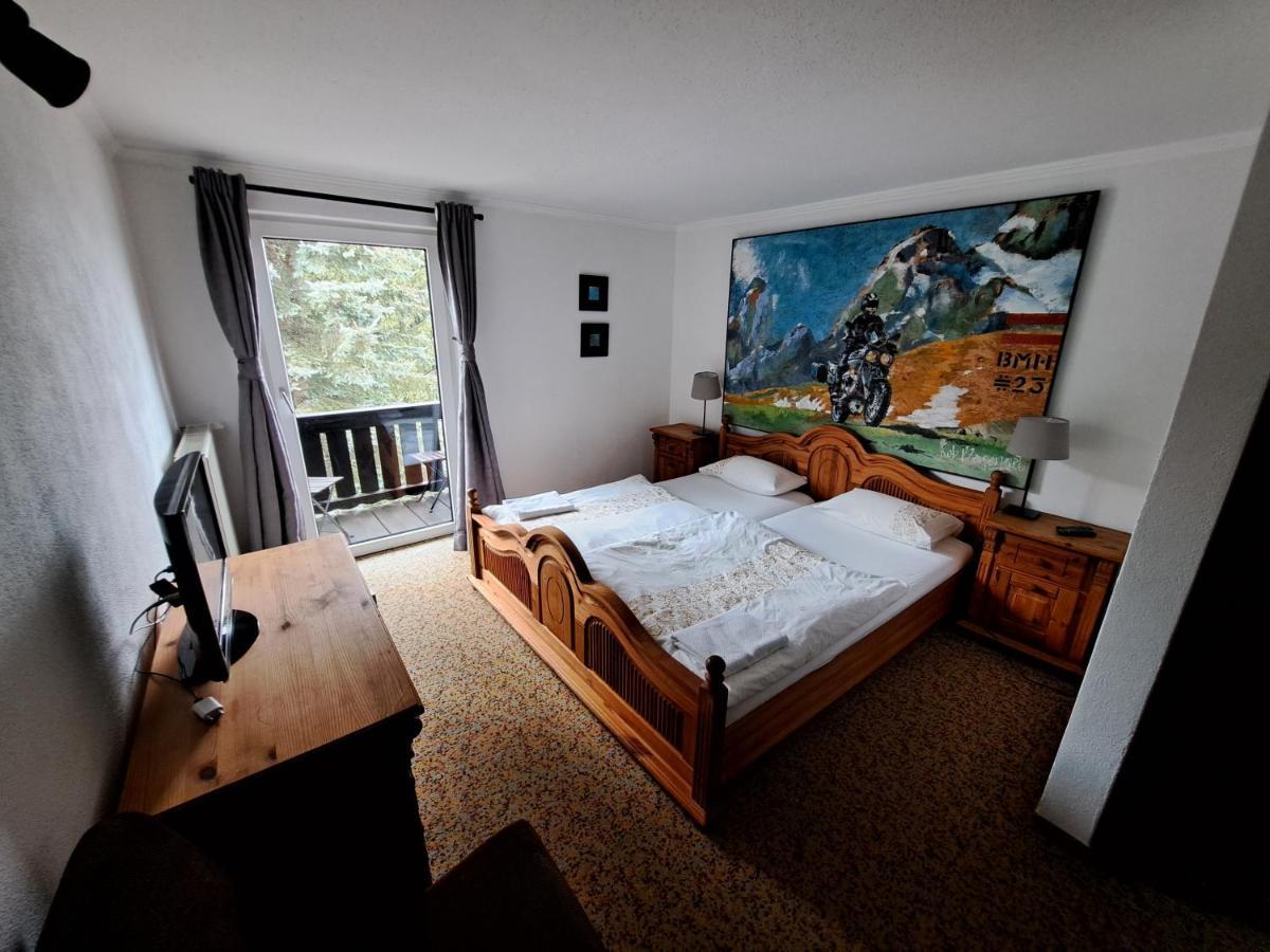 Blue Mountain Hotel アフリッツ エクステリア 写真